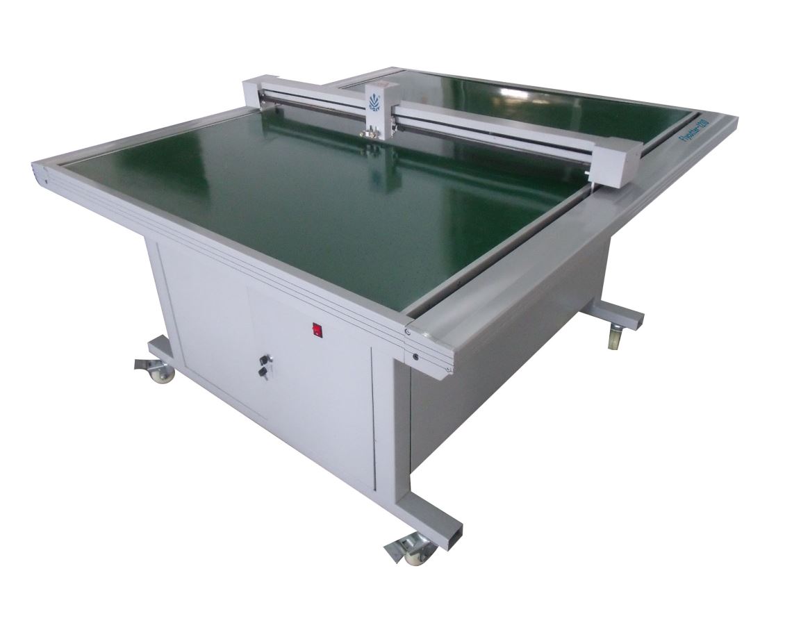 卡维切割机产品运用于电子行业